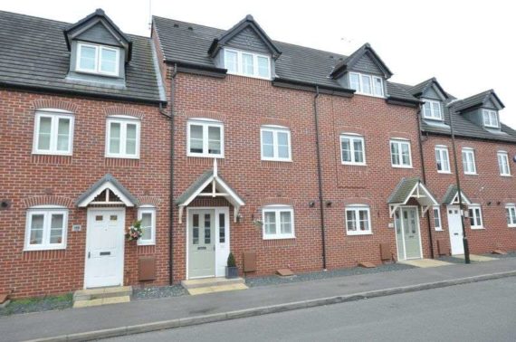 4 Bedroom Terraced